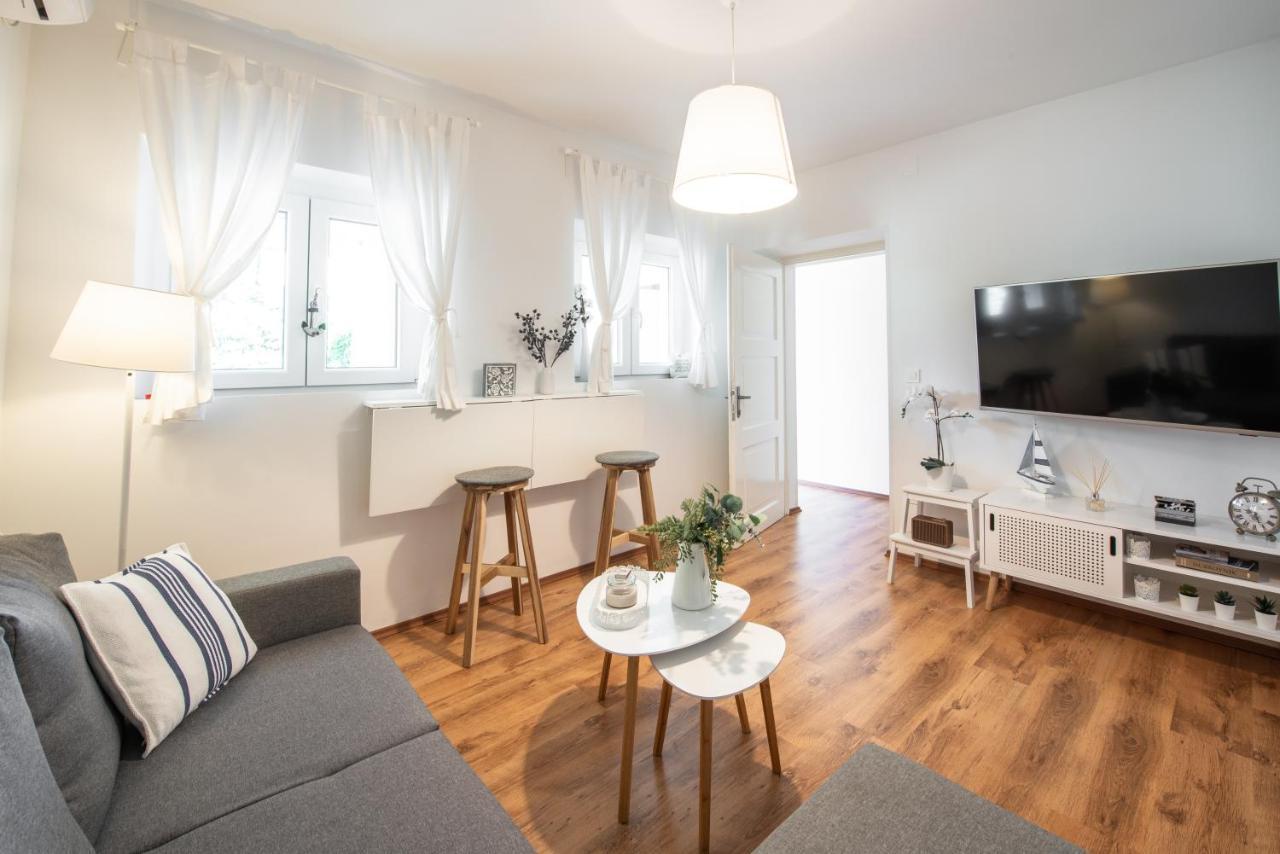 Apartment Near Old Town, Free Parking & Huge Garden Dubrovnik Ngoại thất bức ảnh